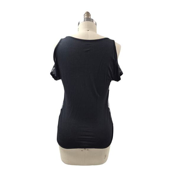 VTG INC international concepts Sequin front Cold Shoulder Top Black/Silver M - Picture 3 of 6